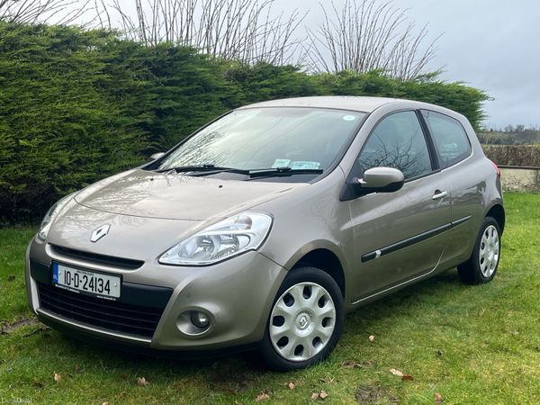 Renault Clio Hatchback, Ethanol Petrol, 2010, Gold