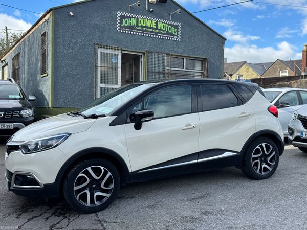 Renault Captur Hatchback, Diesel, 2014, Yellow