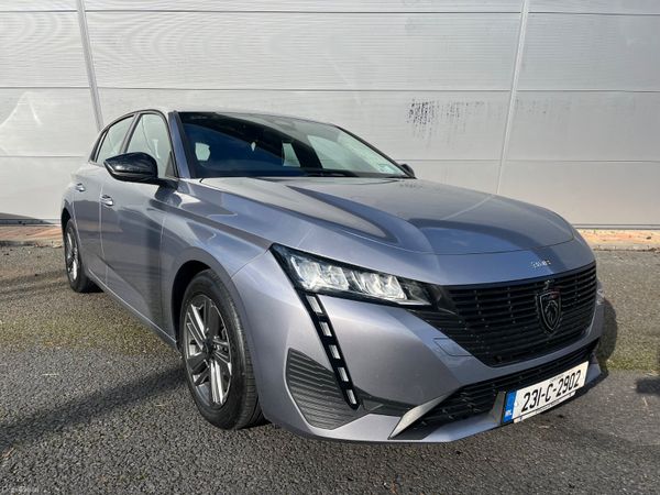 Peugeot 308 Hatchback, Petrol, 2023, Grey