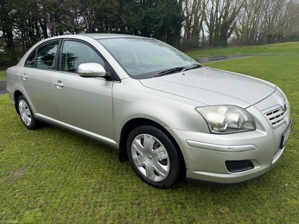 Toyota Avensis Saloon, Petrol, 2007, Silver