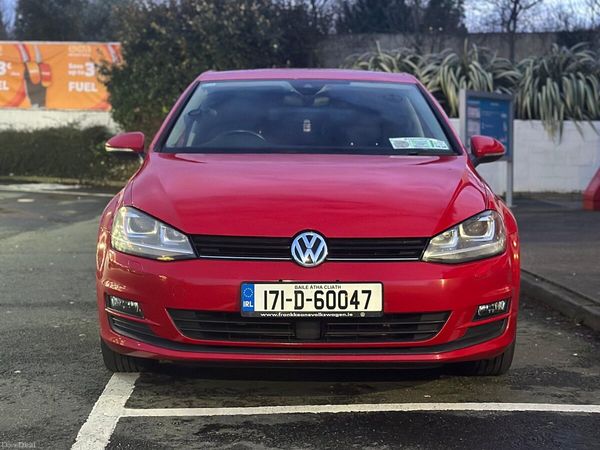 Volkswagen Golf Hatchback, Petrol, 2017, Red
