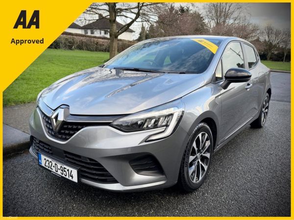 Renault Clio Hatchback, Petrol, 2023, Grey