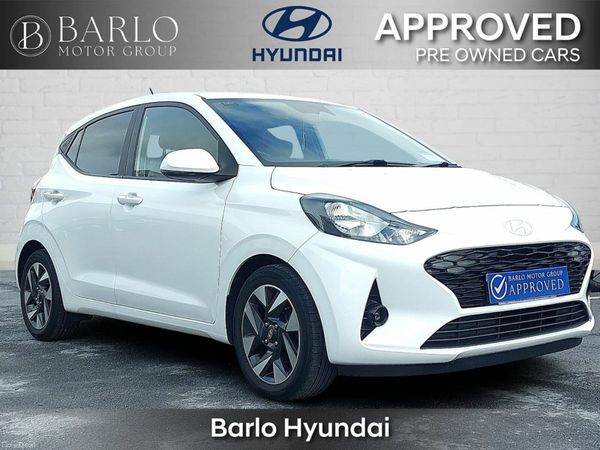 Hyundai i10 Hatchback, Petrol, 2023, White