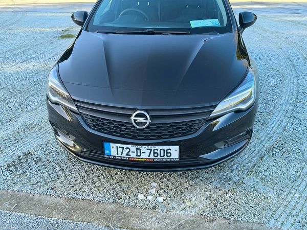 Opel Astra Hatchback, Petrol, 2017, Black