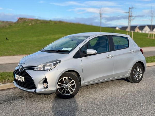 Toyota Yaris Hatchback, Petrol, 2016, Silver