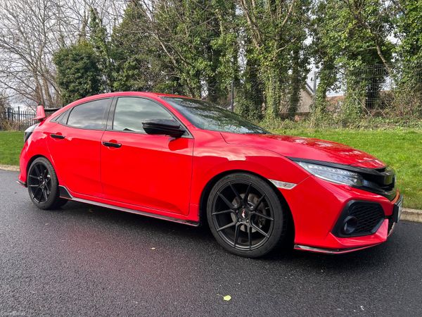 Honda Civic Hatchback, Petrol, 2019, Red