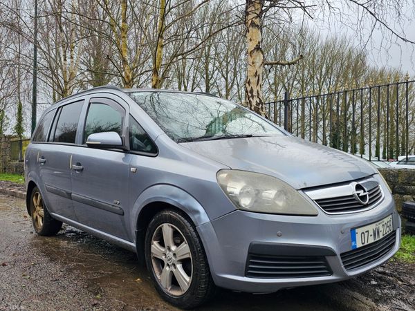 Opel Zafira MPV, Petrol, 2007, Silver