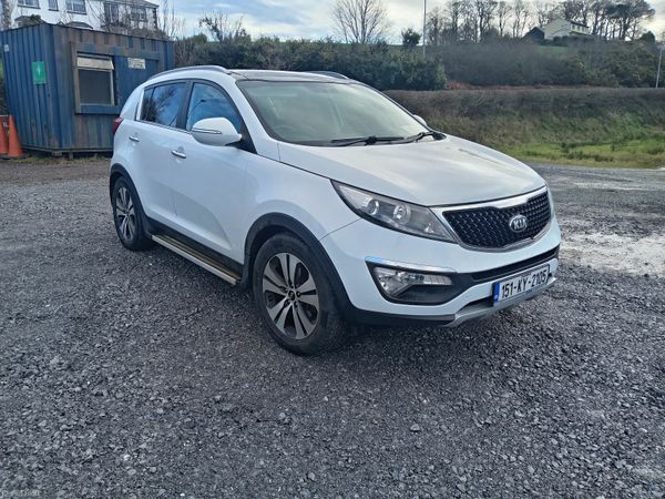 Kia Sportage SUV, Diesel, 2015, White