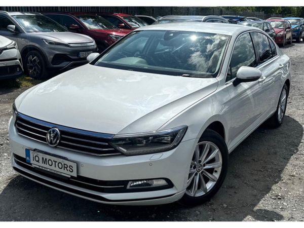 Volkswagen Passat Saloon, Petrol, 2016, White