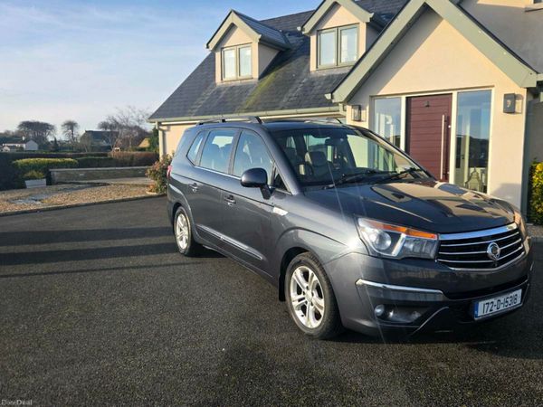 SsangYong Rodius MPV, Diesel, 2017, Grey