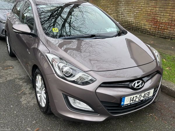 Hyundai i30 Hatchback, Diesel, 2014, Bronze