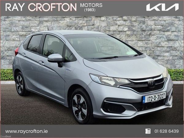 Honda Fit Hatchback, Petrol Hybrid, 2017, Silver
