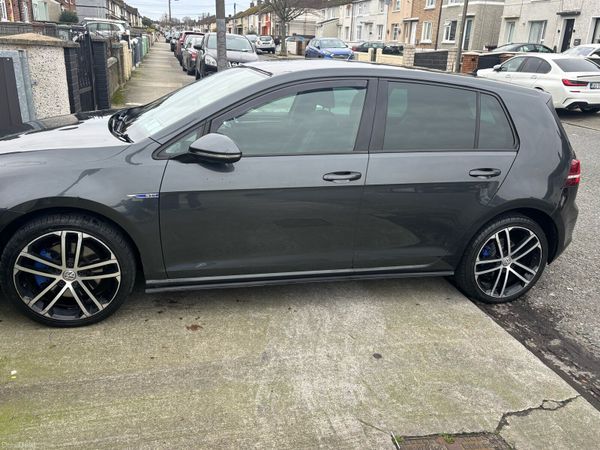 Volkswagen Golf Estate, Petrol Plug-in Hybrid, 2016, Grey