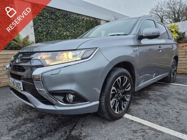 Mitsubishi Outlander Estate, Petrol Plug-in Hybrid, 2017, Grey