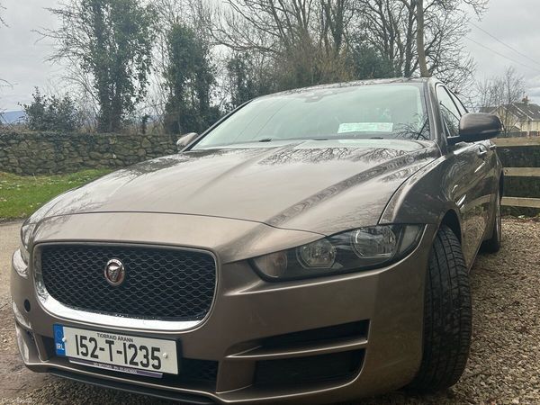 Jaguar XE Saloon, Diesel, 2015, Grey