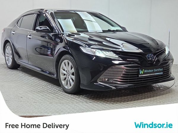 Toyota Camry Saloon, Petrol Hybrid, 2020, Black