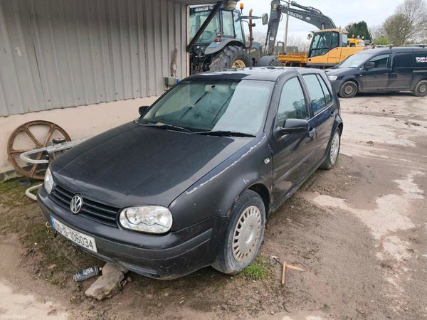 Volkswagen Golf Hatchback, Diesel, 2000, Black