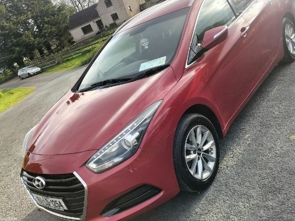 Hyundai i40 Estate, Diesel, 2016, Red