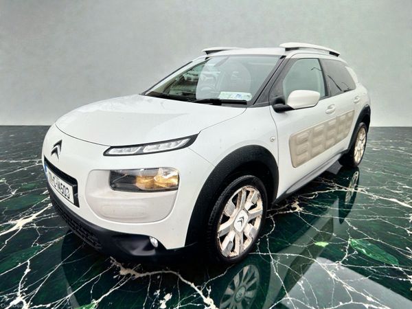 Citroen C4 Cactus Hatchback, Petrol, 2017, White