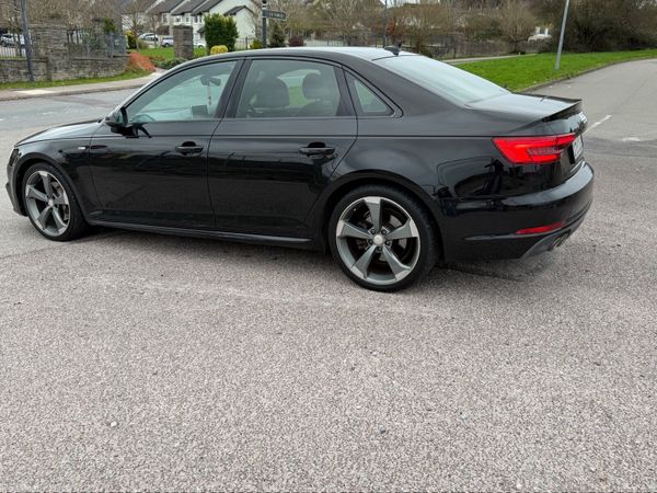 Audi A4 Saloon, Diesel, 2017, Black