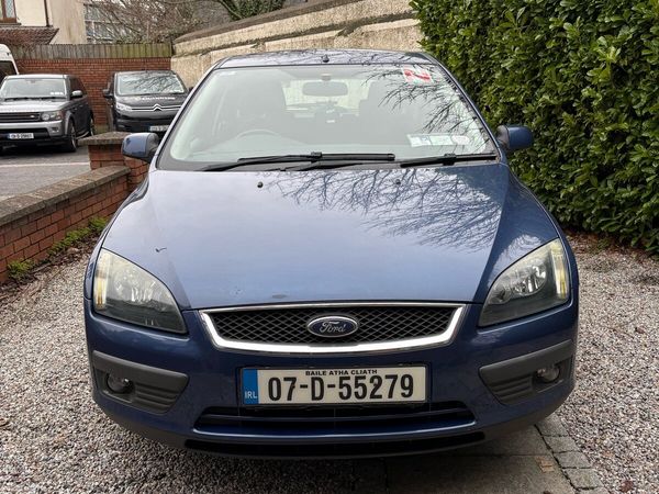 Ford Focus Hatchback, Petrol, 2007, Blue