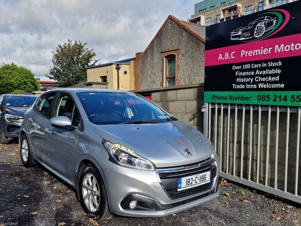Peugeot 208 Hatchback, Petrol, 2018, Grey