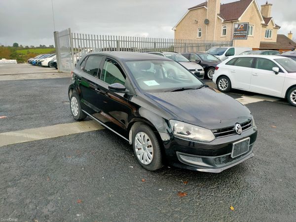 Volkswagen Polo Hatchback, Petrol, 2014, Black