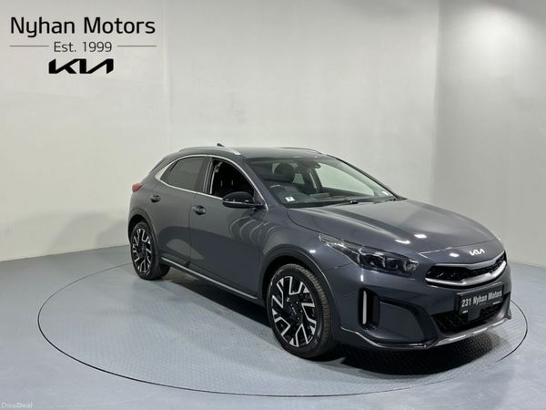 Kia XCeed Hatchback, Petrol Plug-in Hybrid, 2023, Grey