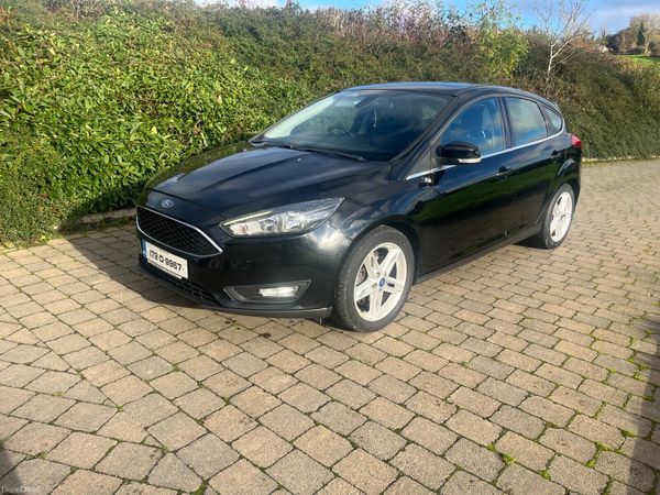 Ford Focus Hatchback, Diesel, 2017, Black