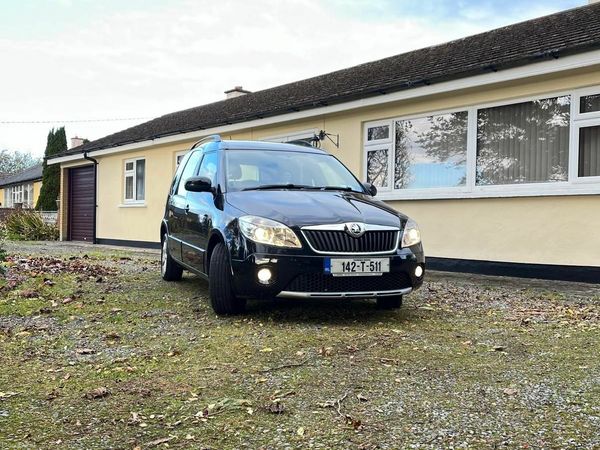 Skoda Roomster MPV, Petrol, 2014, Black