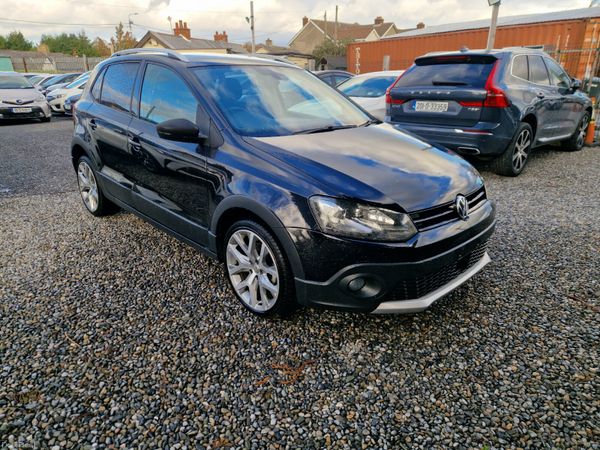 Volkswagen Polo Hatchback, Petrol, 2016, Black