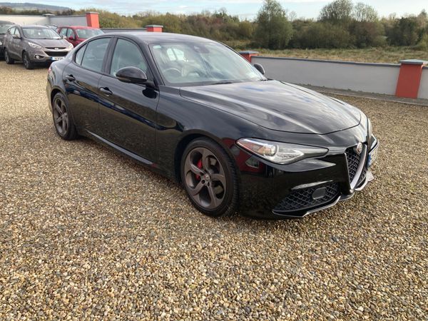 Alfa Romeo Giulia Saloon, Diesel, 2017, Black