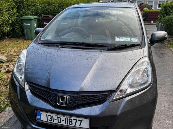 Honda Jazz Hatchback, Petrol, 2013, Grey