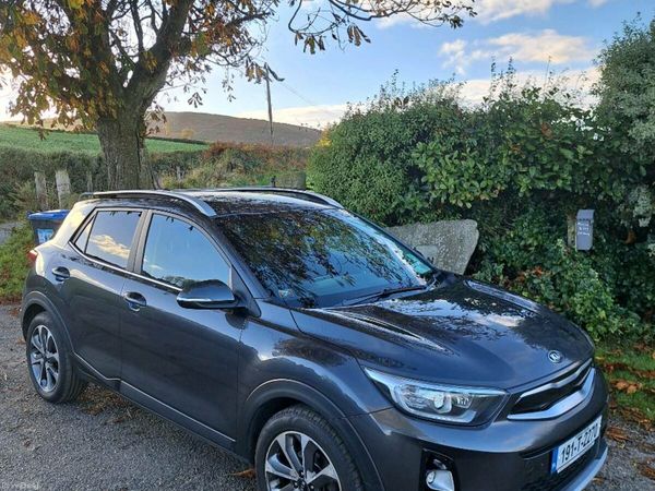 Kia Stonic Estate/Jeep, Petrol, 2019, Grey