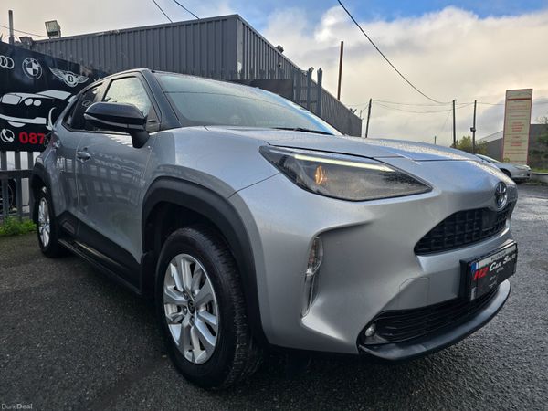 Toyota Yaris Cross Hatchback, Petrol Hybrid, 2023, Grey