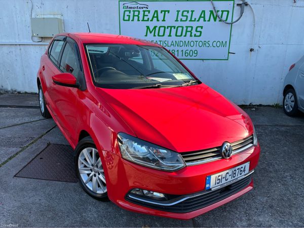 Volkswagen Polo Hatchback, Petrol, 2015, Red