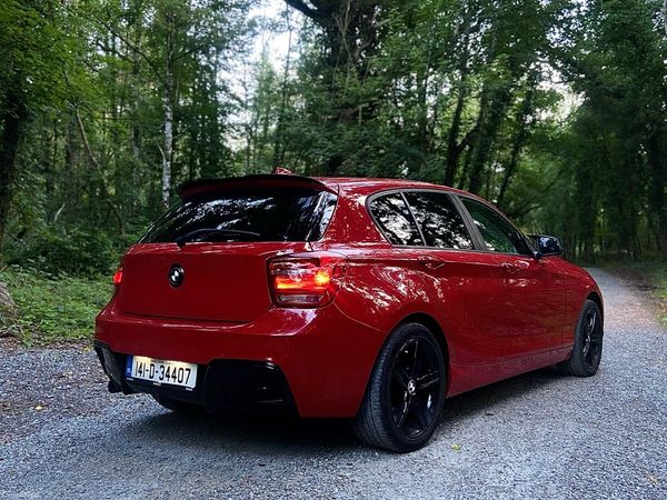 BMW 1-Series Hatchback, Petrol, 2014, Red