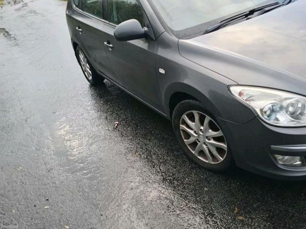 Hyundai i30 Estate, Diesel, 2009, Grey