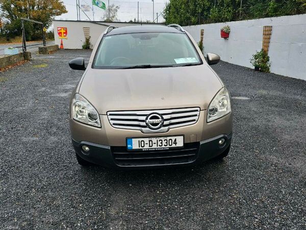 Nissan Qashqai+2 Hatchback, Diesel, 2010, Brown