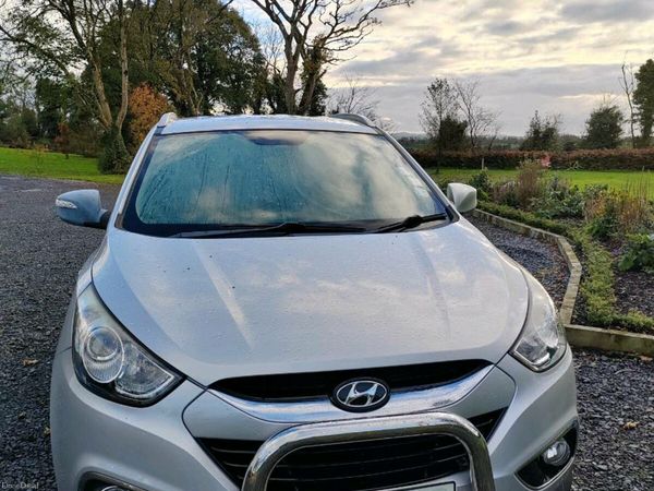 Hyundai ix35 SUV, Diesel, 2012, Silver