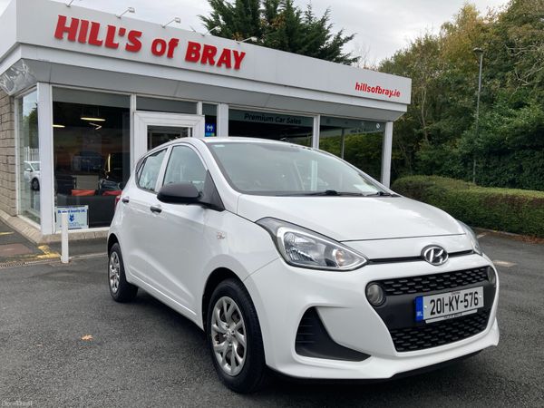 Hyundai i10 Hatchback, Petrol, 2020, White