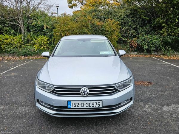 Volkswagen Passat Saloon, Diesel, 2015, Silver