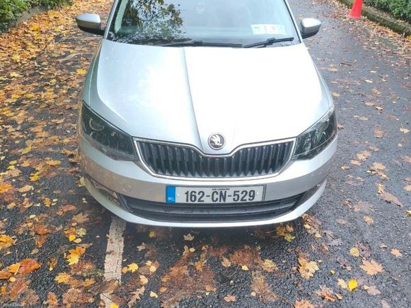 Skoda Fabia Hatchback, Diesel, 2016, Silver