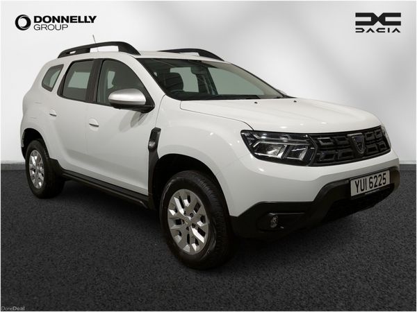 Dacia Duster Estate, Petrol, 2022, White
