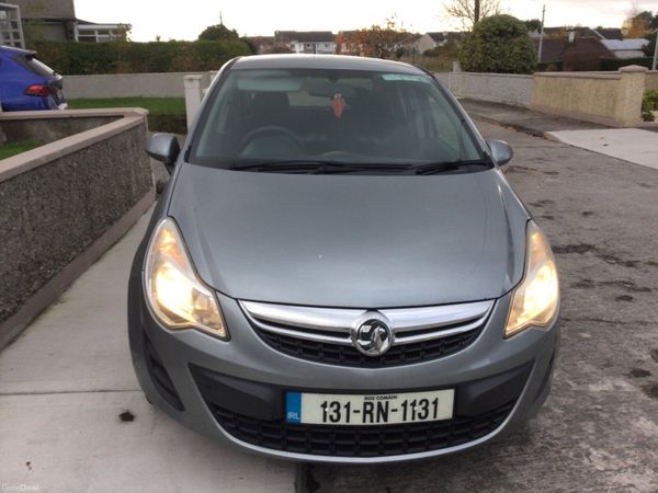 Vauxhall Corsa Hatchback, Diesel, 2013, Silver