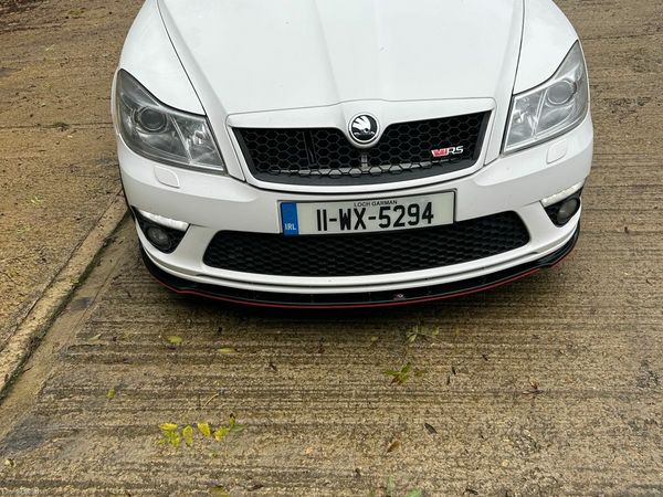 Skoda Octavia Hatchback, Diesel, 2011, White