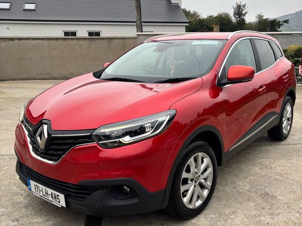 Renault Kadjar SUV, Diesel, 2017, Red