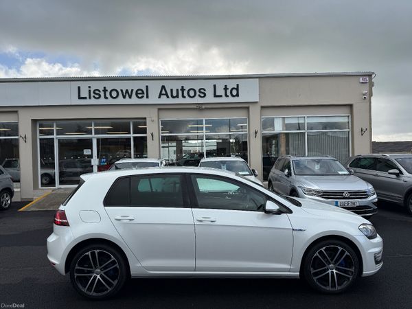 Volkswagen Golf Hatchback, Petrol Plug-in Hybrid, 2015, White