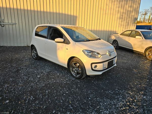 Volkswagen up! Hatchback, Petrol, 2015, White