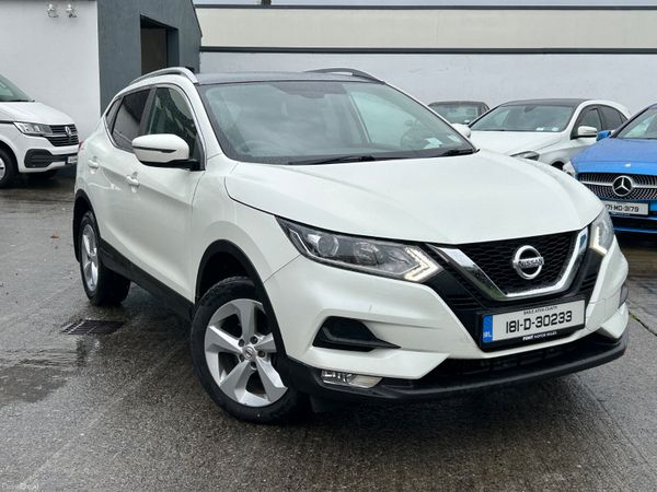 Nissan Qashqai MPV, Petrol, 2018, White